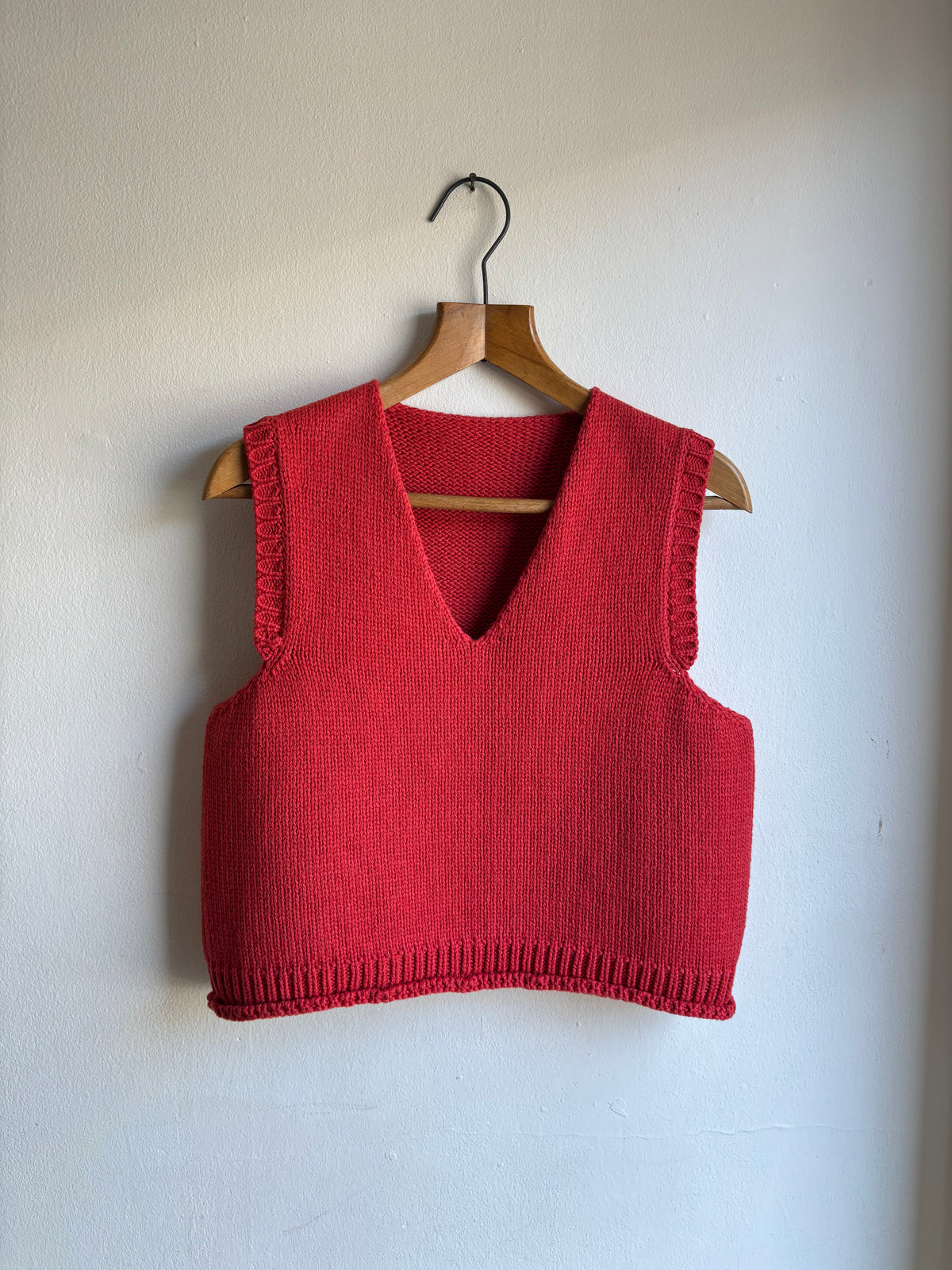 ORGANIC COTTON + MERINO V NECK VEST