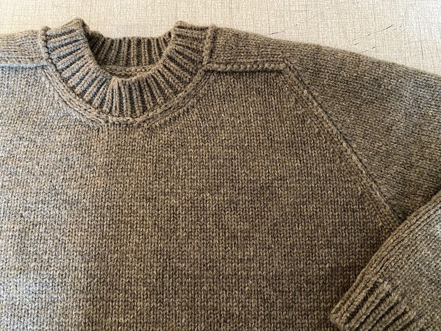 WOOL SADDLE SHOULDER JUMPER
