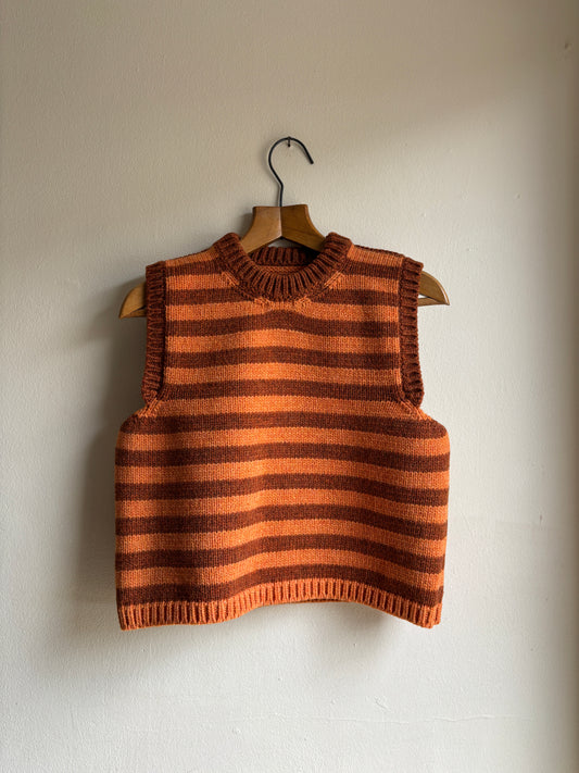 CREW NECK VEST 6 ROW STRIPE
