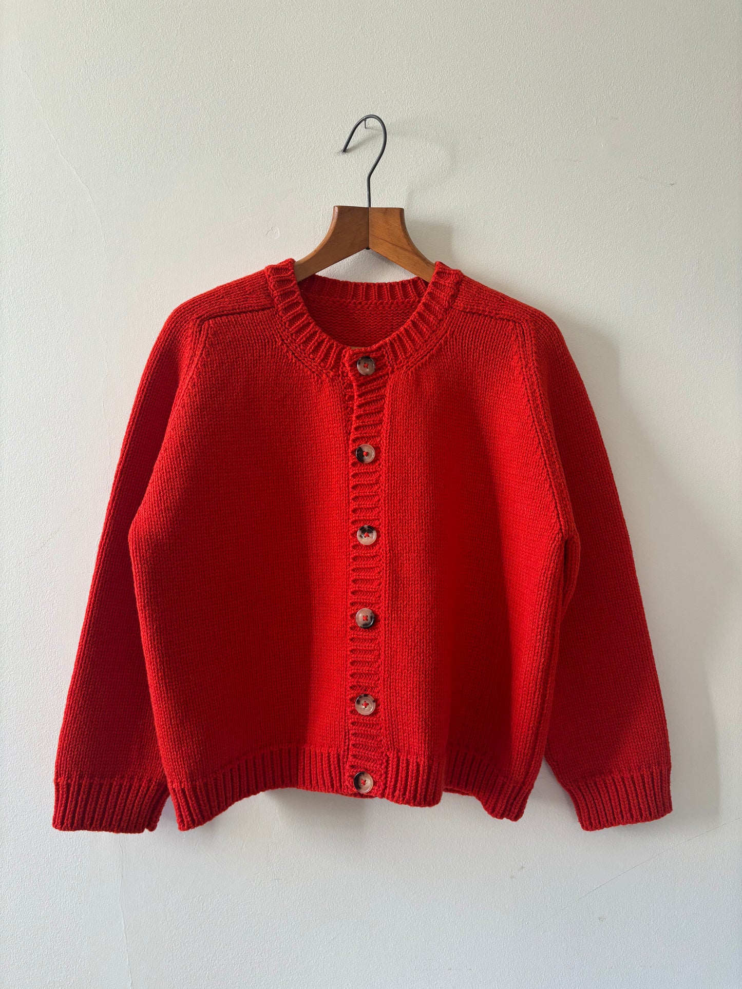 SADDLE SHOULDER CARDIGAN