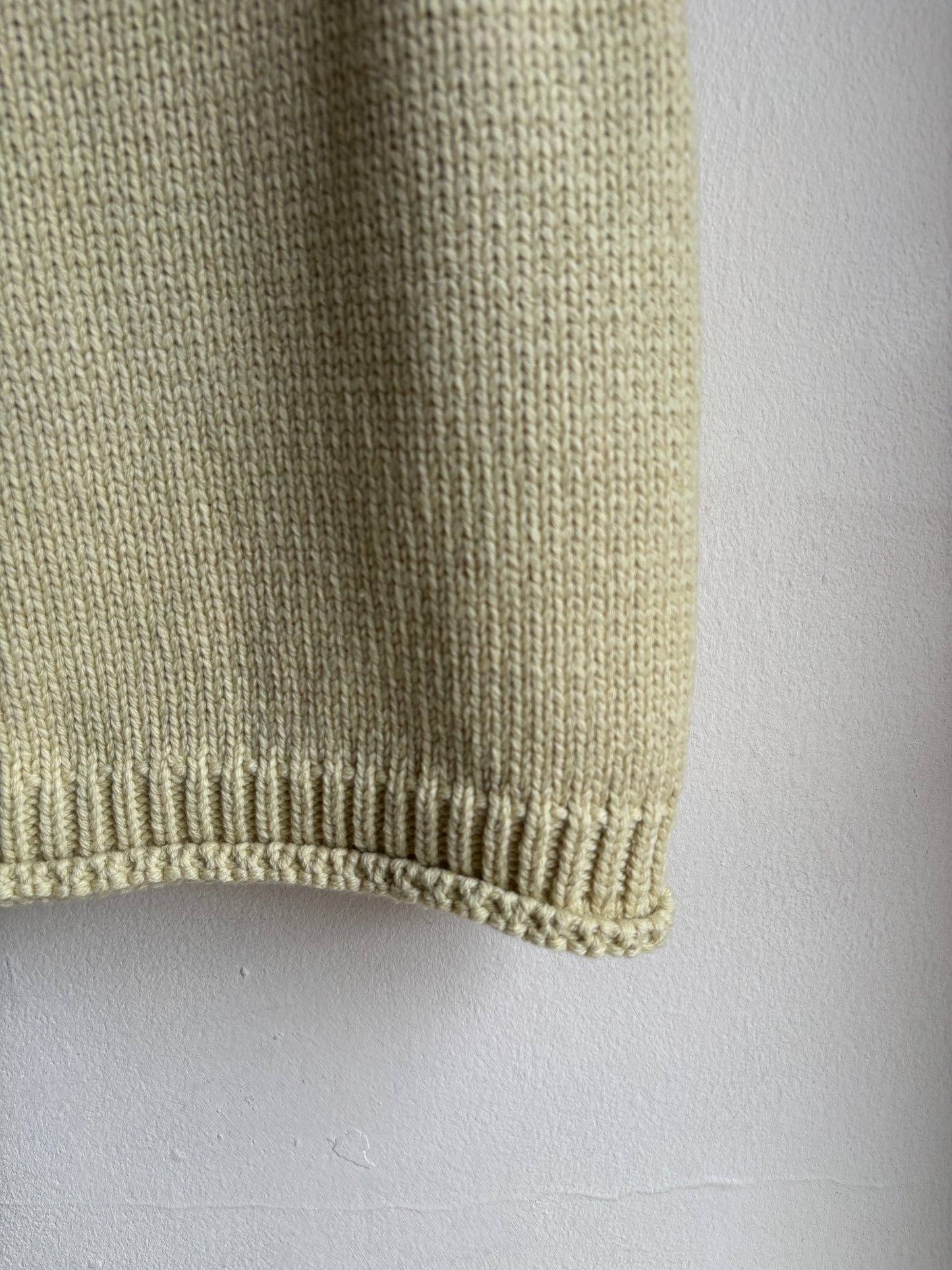 ORGANIC COTTON + MERINO V NECK VEST IN POSSET