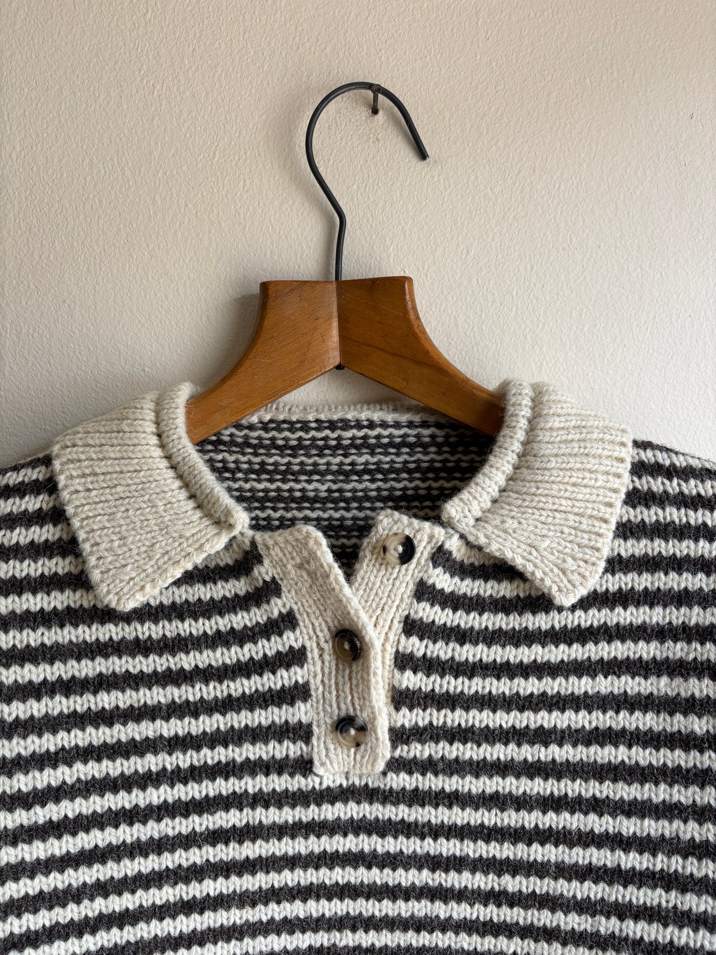 UNDYED BRITISH WOOL STRIPED JUMPER HUMBUG
