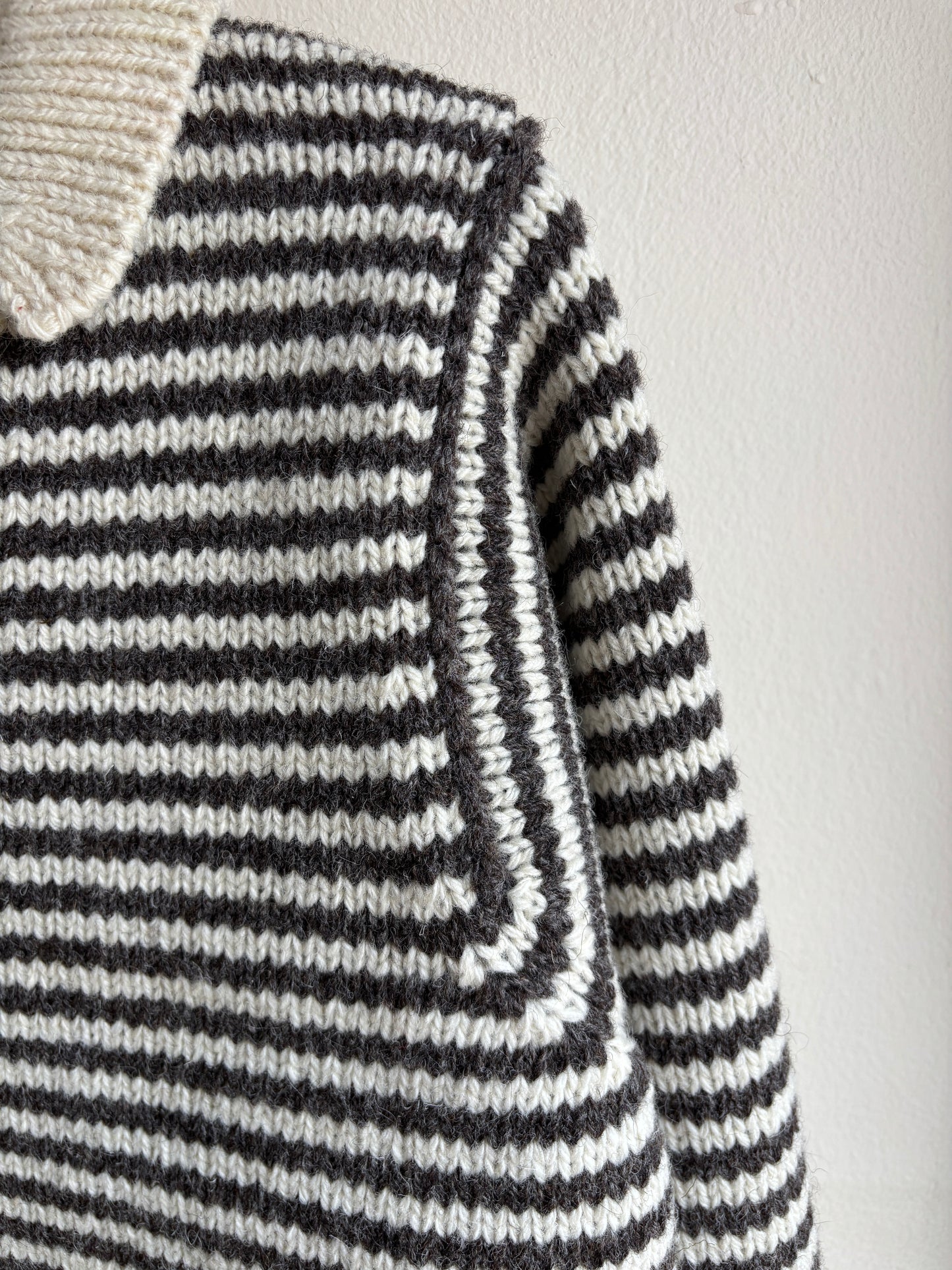 UNDYED BRITISH WOOL STRIPED JUMPER HUMBUG
