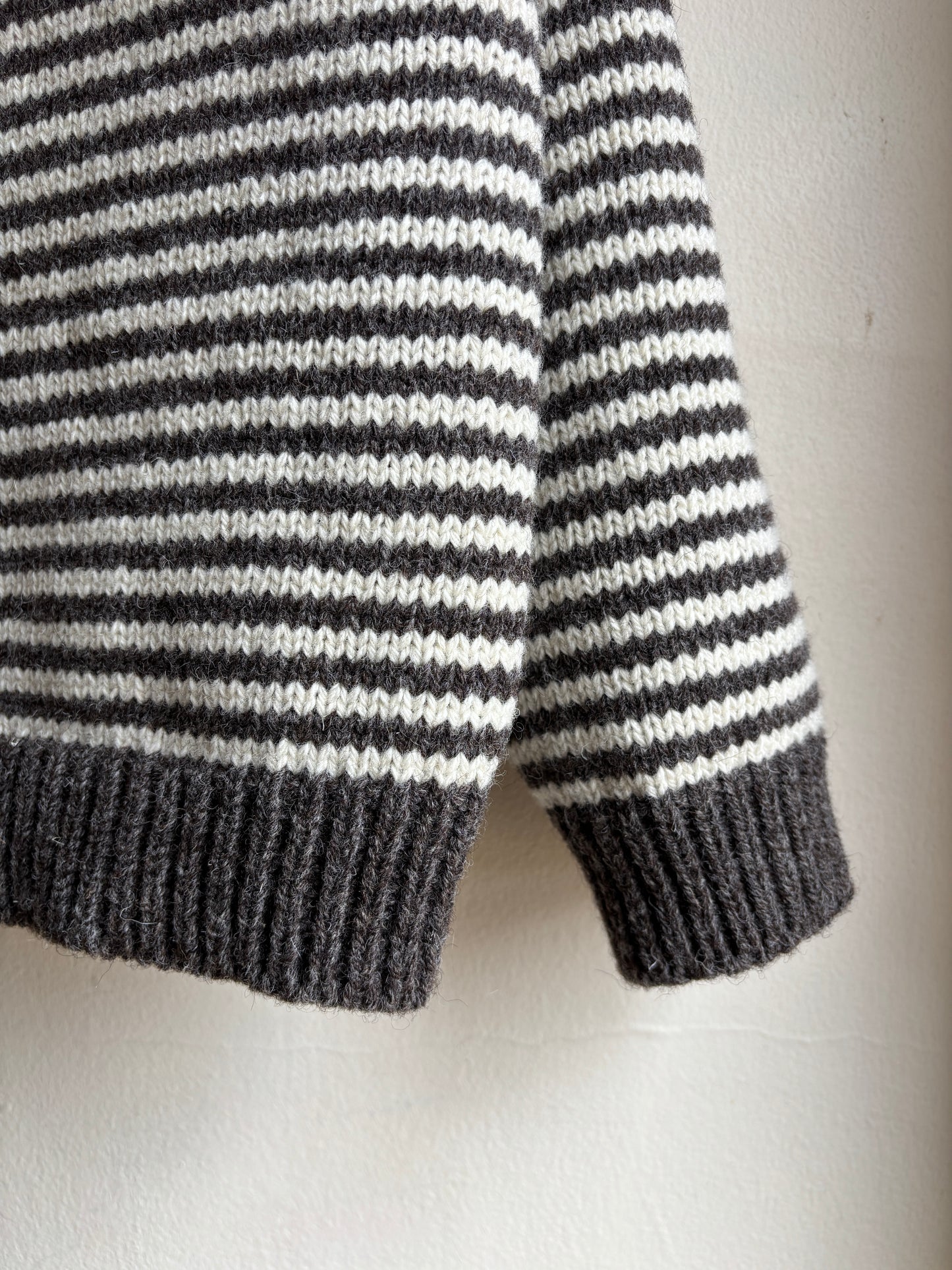 UNDYED BRITISH WOOL STRIPED JUMPER HUMBUG